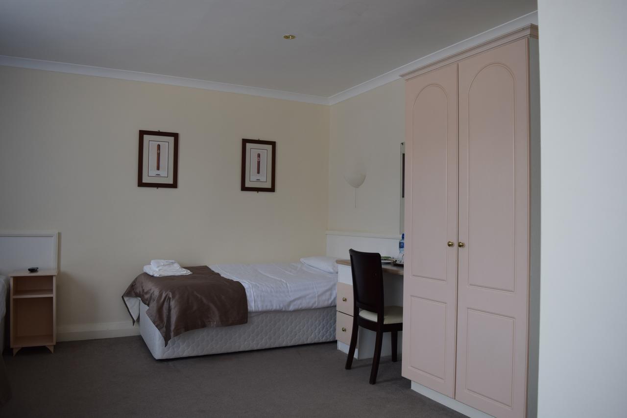 The Bantry Bay Exterior foto