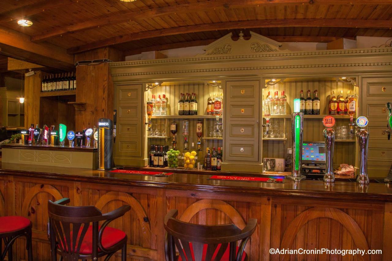 The Bantry Bay Exterior foto